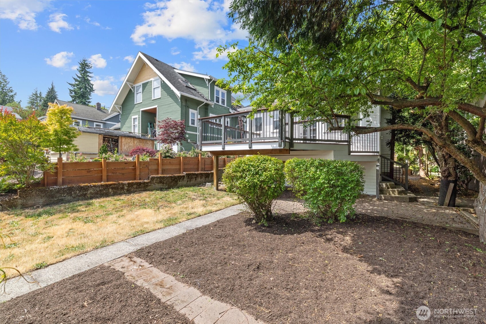 941 North 78th Street Seattle, WA 98103 - Photo 34 of 40 Gallery Image 34