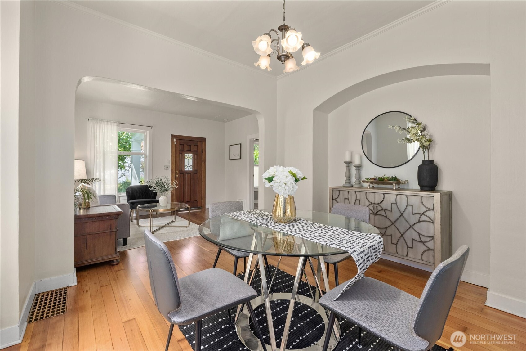 941 North 78th Street Seattle, WA 98103 - Photo 9 of 40 Gallery Image 9