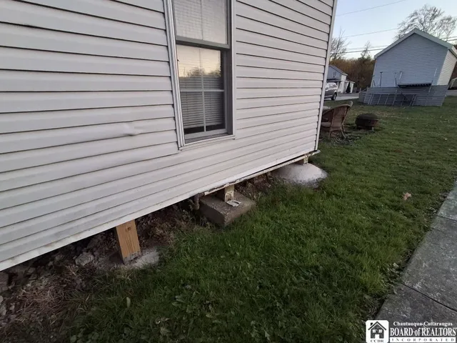 $289,000 | 265 East Terrace Avenue, Busti, NY 14750