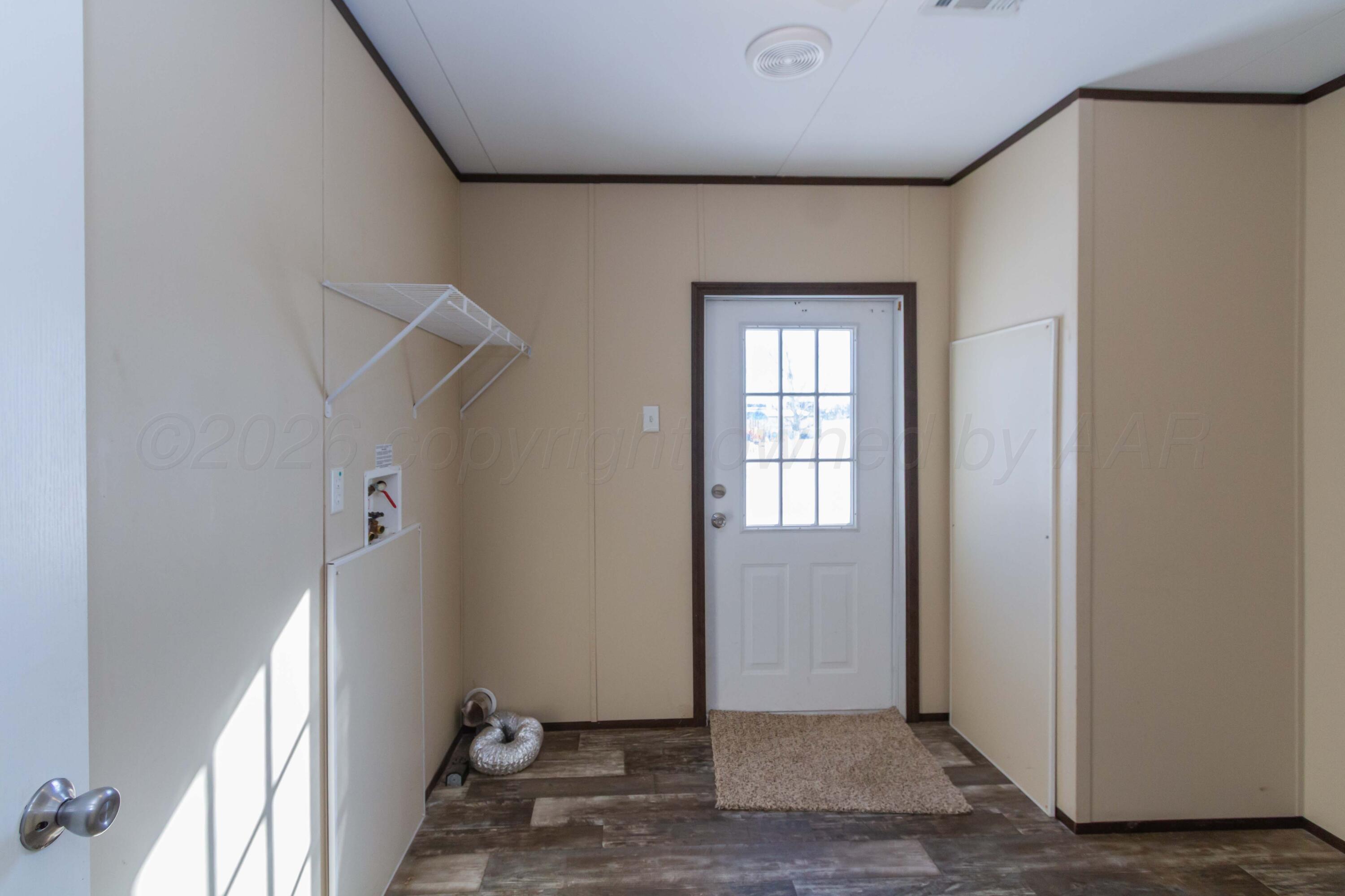 108 North Canadian Street Wheeler, TX 79096 - Photo 39 of 42 a view of an empty room