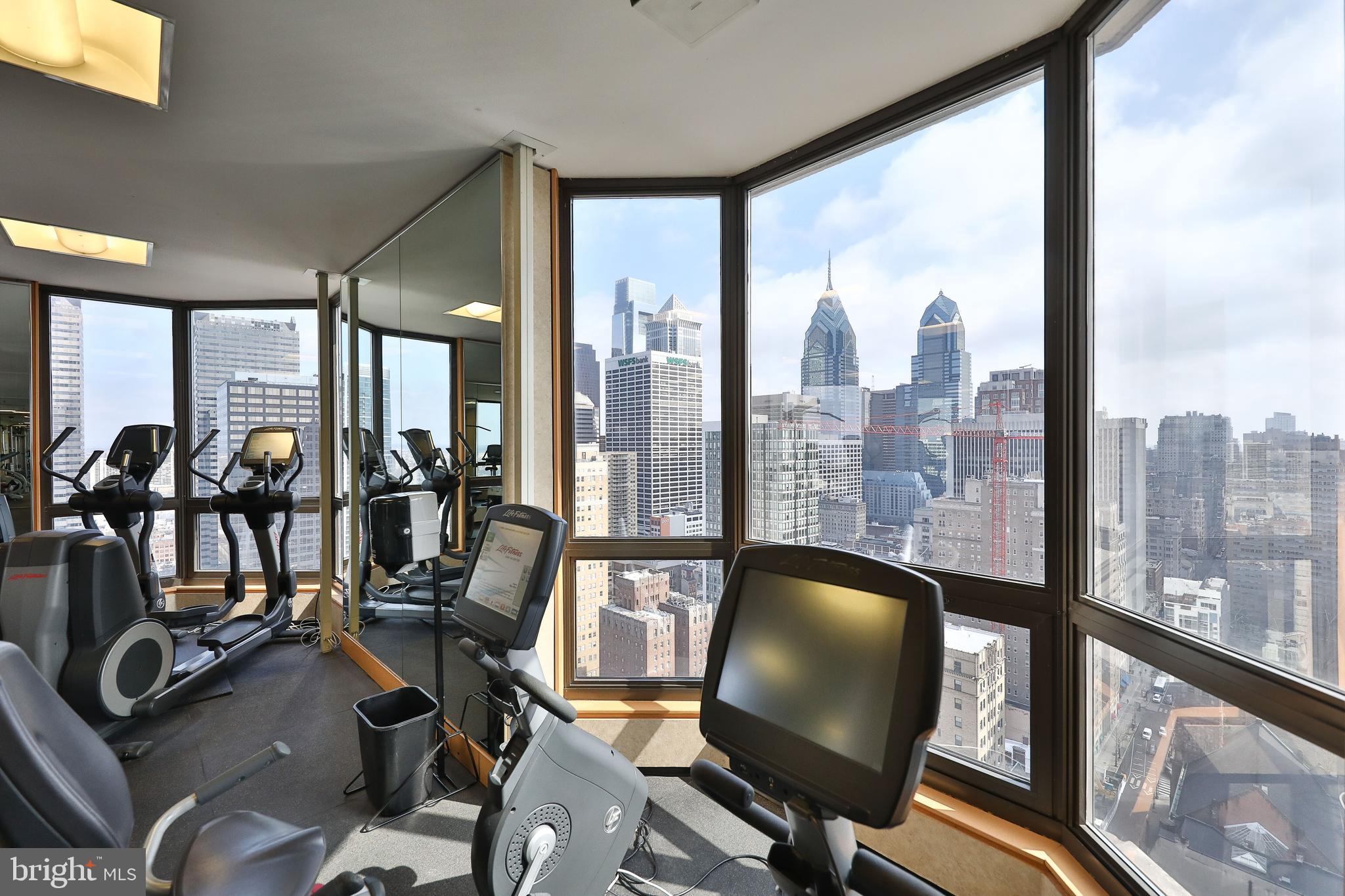 2020 Walnut Street, Unit 6C Philadelphia, PA 19103 - Photo 15 of 29