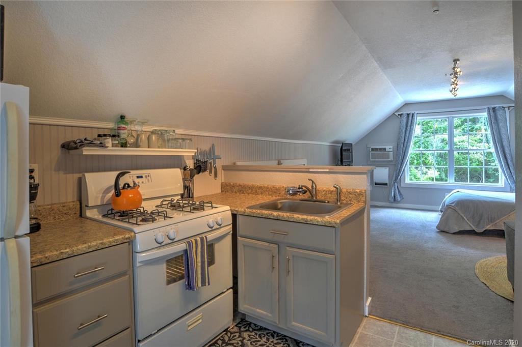 123 Rock Branch Road Fairview, NC 28730 - Photo 34 of 38 Gallery Image 34