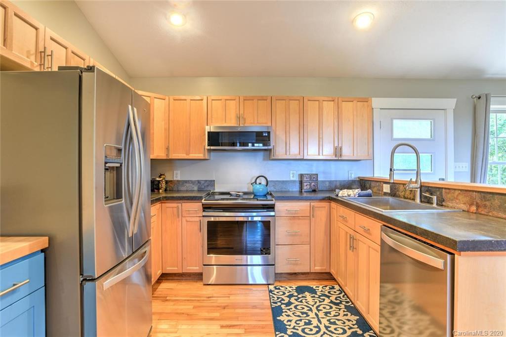 123 Rock Branch Road Fairview, NC 28730 - Photo 10 of 38 Gallery Image 10