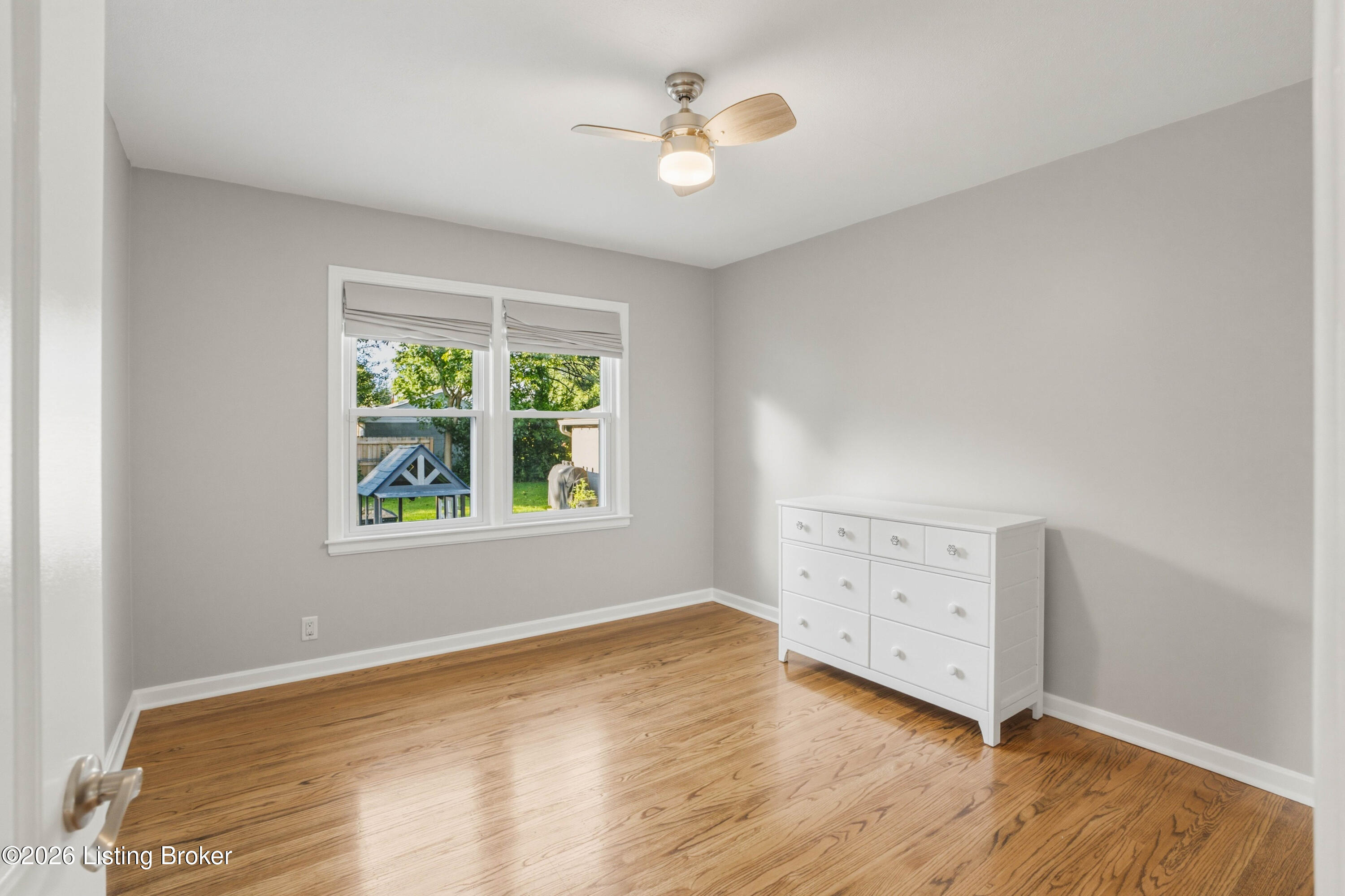 8811 Waltlee Road Louisville, KY 40291 - Photo 22 of 42 22-Bedroom-2