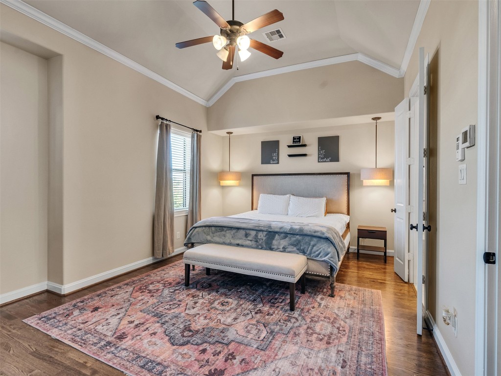 1877 Dart Street Houston, TX 77007 - Photo 14 of 41
