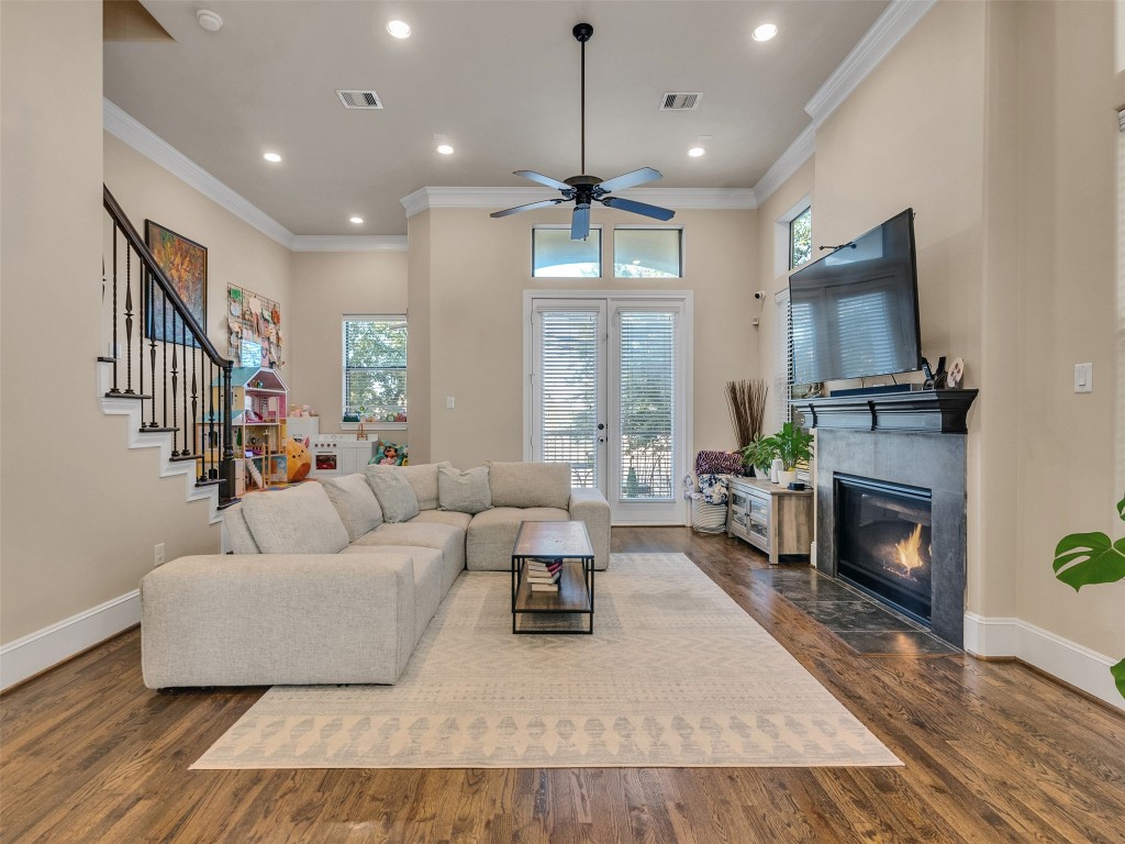 1877 Dart Street Houston, TX 77007 - Photo 25 of 41