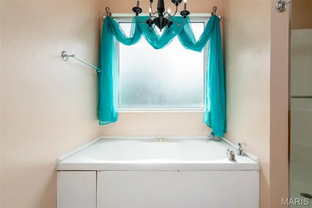 $375,000 | 4 Hill Valley Drive, Pocahontas, IL 62275