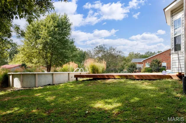 $375,000 | 4 Hill Valley Drive, Pocahontas, IL 62275