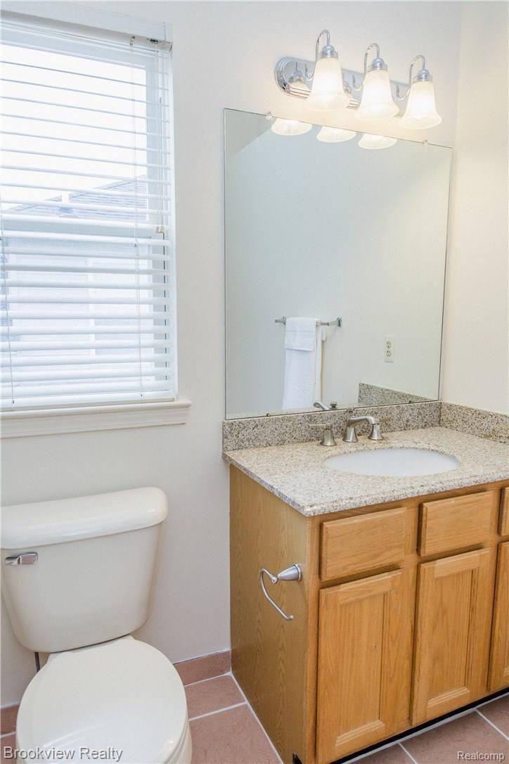 3276 Silverbrook Drive Rochester, MI 48306 - Photo 37 of 48 edit-9515.jpg