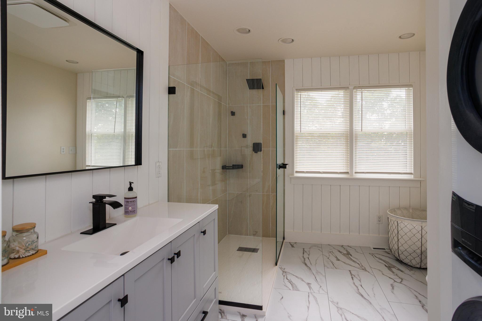 652 Meetinghouse Road Upper Chichester, PA 19061 - Photo 25 of 39