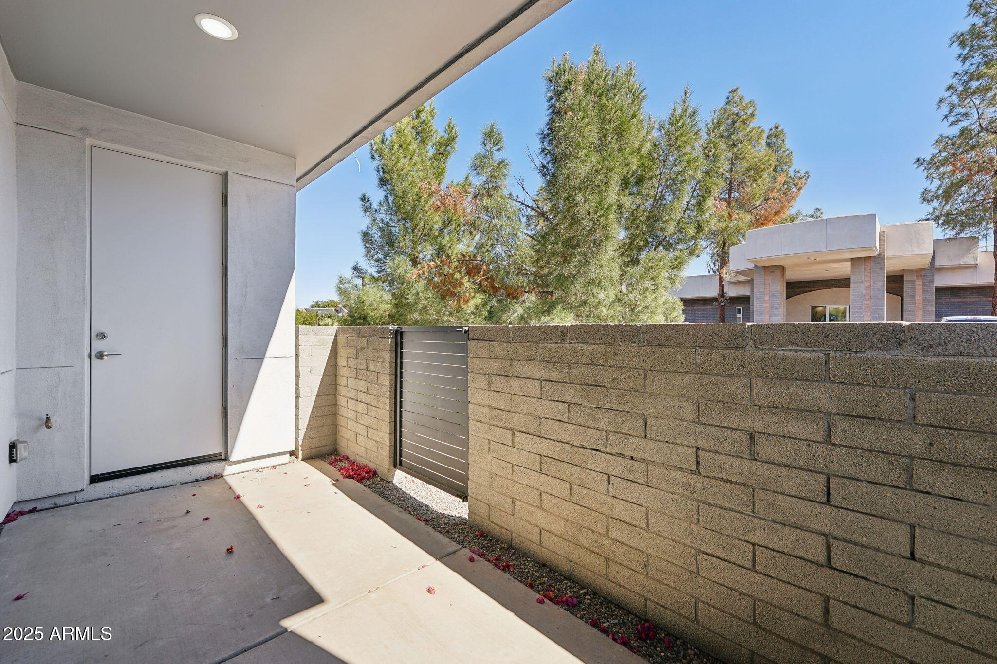 225 North Pleasant Drive, Unit 30 Chandler, AZ 85225 - Photo 12 of 34 33-web-or-mls-225 N Pleasant Dr Unit 14