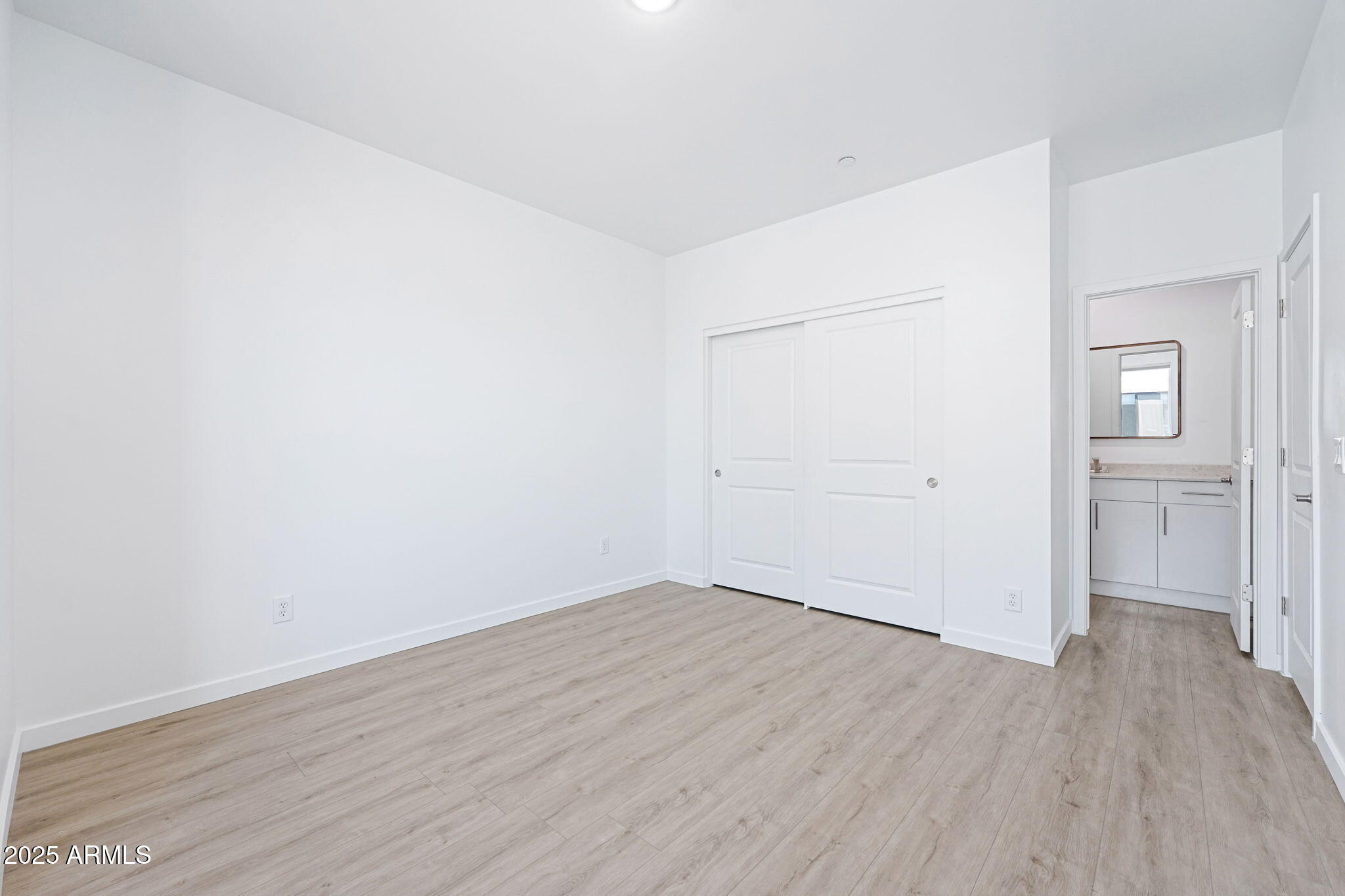 225 North Pleasant Drive, Unit 30 Chandler, AZ 85225 - Photo 14 of 34 16-web-or-mls-225 N Pleasant Dr Unit 14