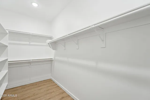 $3,095 | 225 North Pleasant Drive, Unit 30, Chandler, AZ 85225