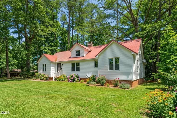 $343,000 | 210 North Monroe Avenue, Sanford, NC 27330