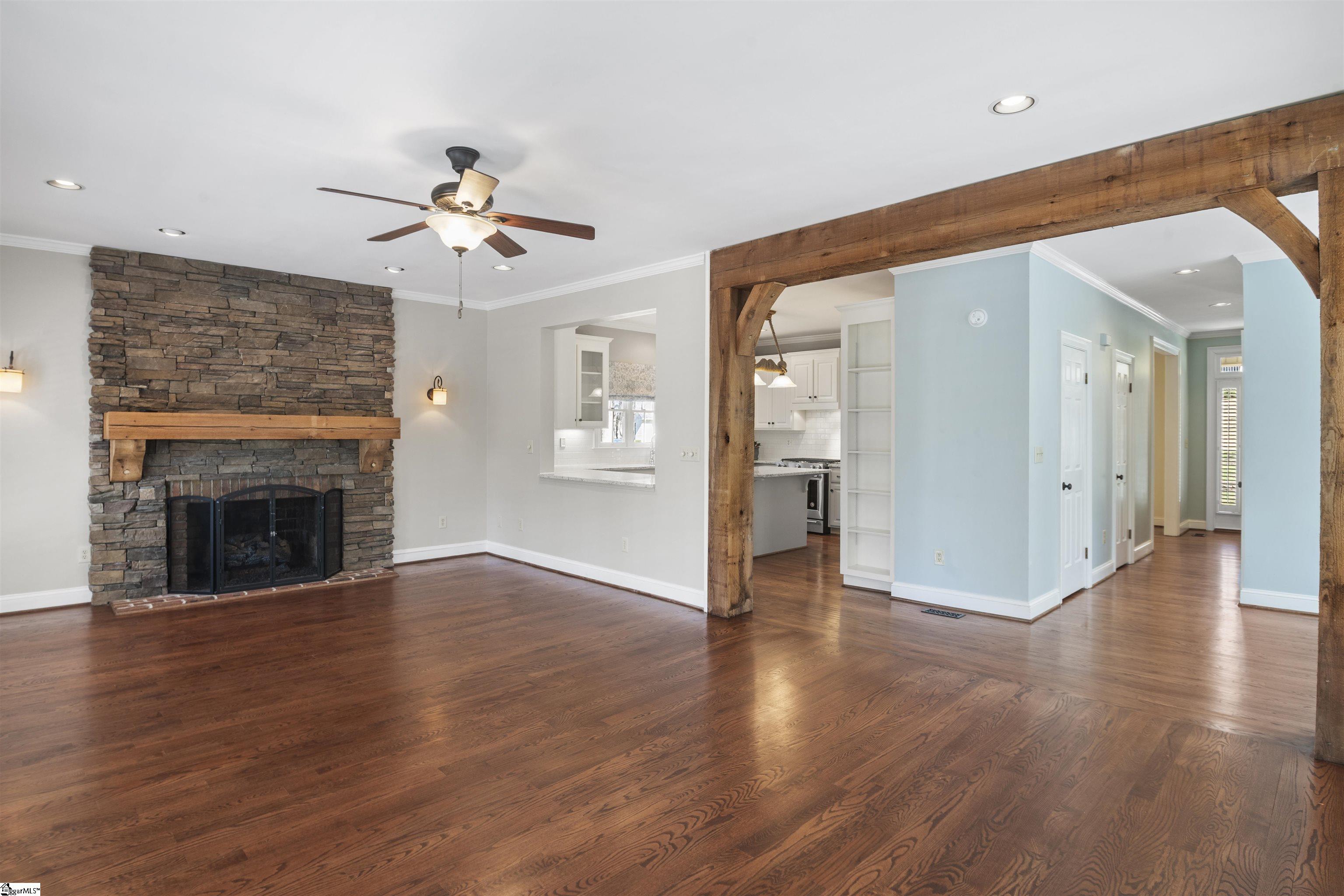 219 Deer Spring Lane Simpsonville, SC 29680 - Photo 16 of 35 Gallery Image 16