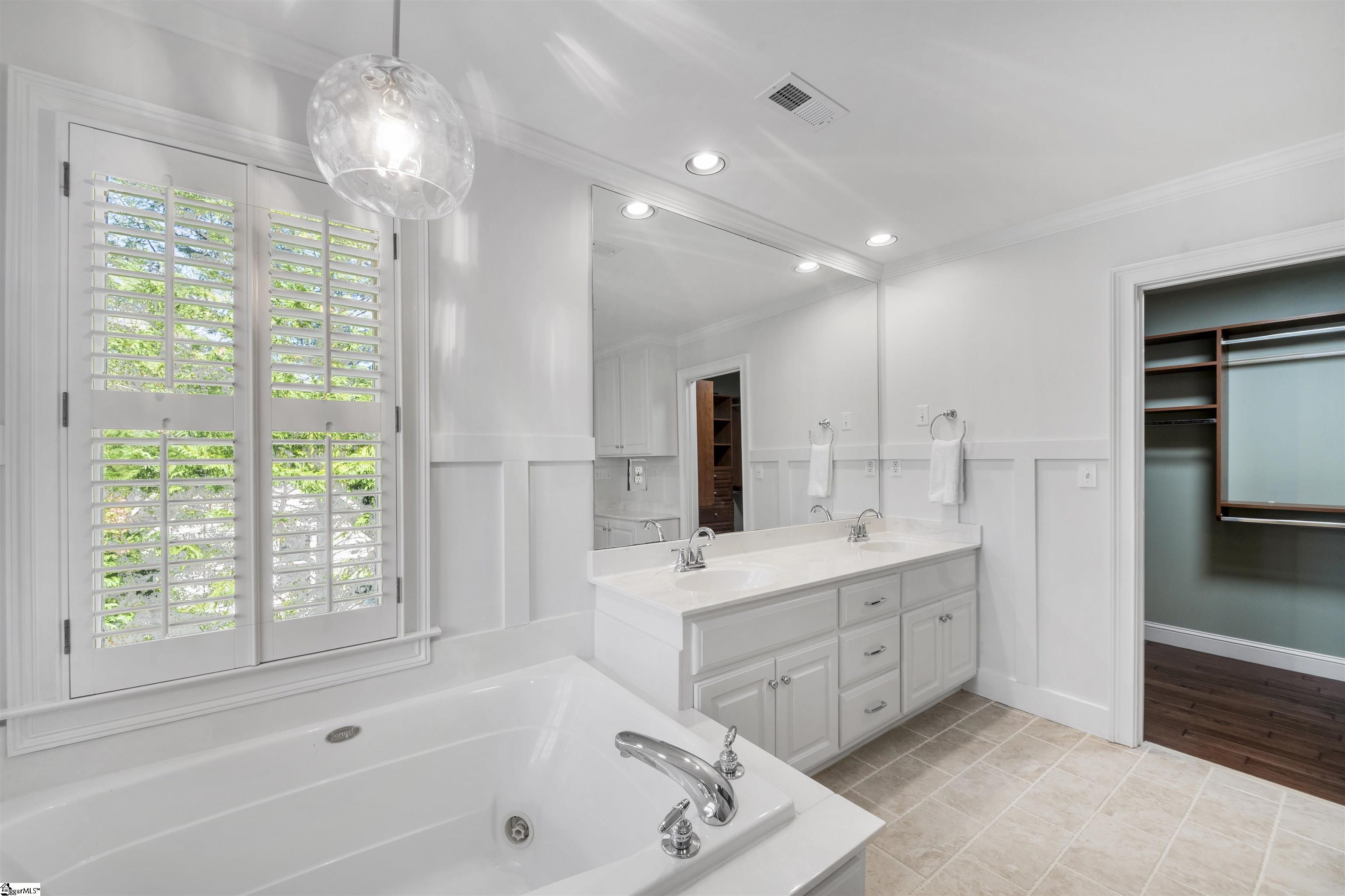 219 Deer Spring Lane Simpsonville, SC 29680 - Photo 22 of 35 Gallery Image 22