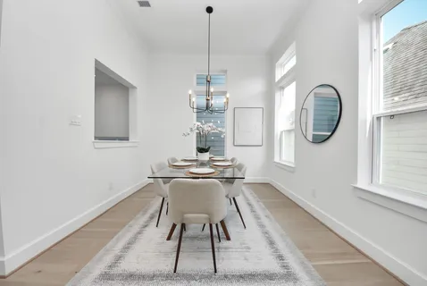 $565,000 | 923 Fisher Street, Unit E, Houston, TX 77018