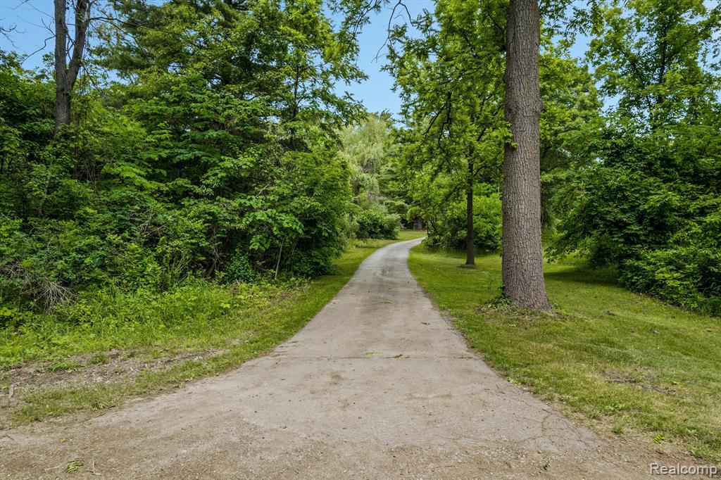 1765 East Predmore Road Oakland, MI 48363 - Photo 55 of 65