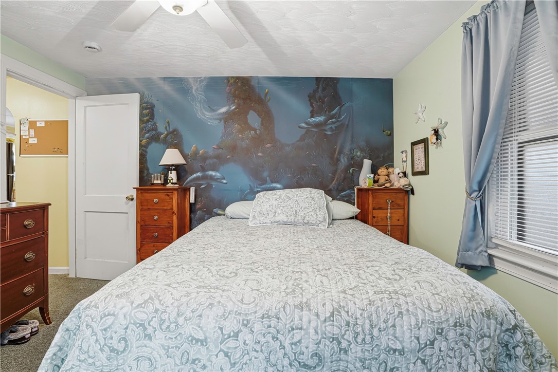 26 Pembroke Avenue Pawtucket, RI 02860 - Photo 11 of 34