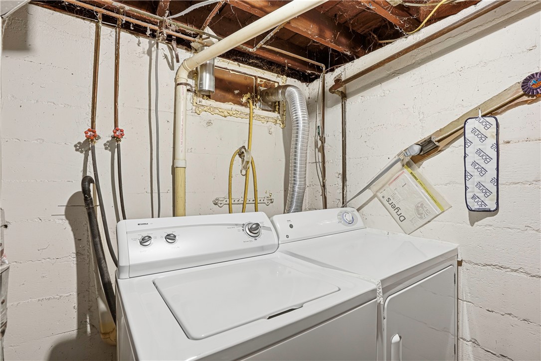26 Pembroke Avenue Pawtucket, RI 02860 - Photo 22 of 34