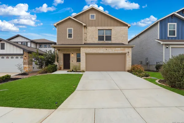 $2,200 | 827 Laurel, San Antonio, TX 78219