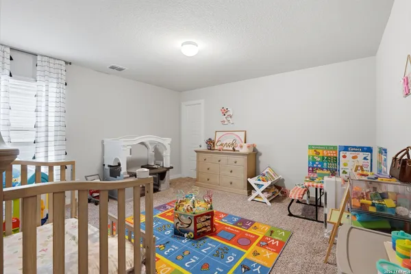 $2,200 | 827 Laurel, San Antonio, TX 78219