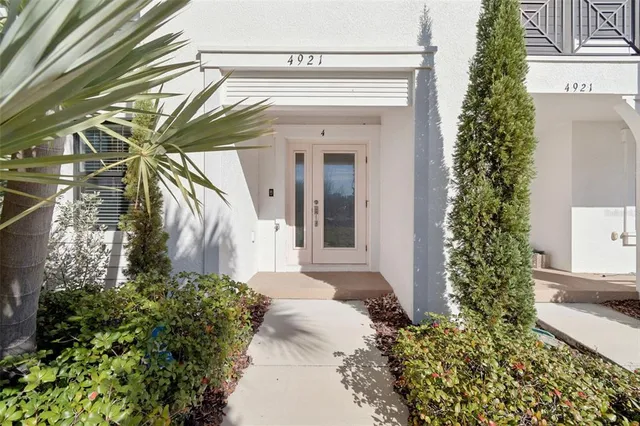 $6,000 | 4921 West Paul Avenue, Unit 4, Tampa, FL 33611