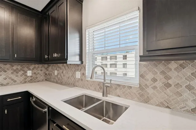 $6,000 | 4921 West Paul Avenue, Unit 4, Tampa, FL 33611