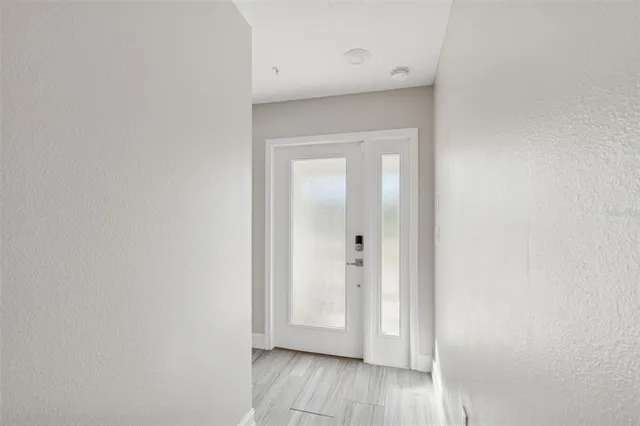 $6,000 | 4921 West Paul Avenue, Unit 4, Tampa, FL 33611