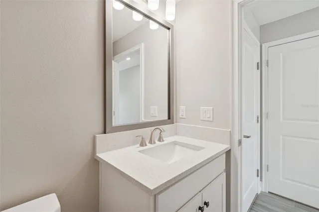 $6,000 | 4921 West Paul Avenue, Unit 4, Tampa, FL 33611