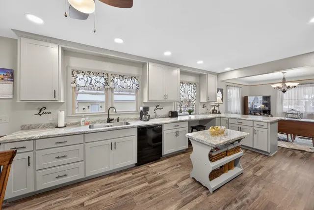 $339,900 | 702 North 6th Street, Lake City, MN 55041