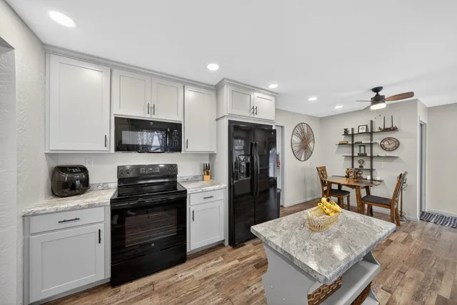 $339,900 | 702 North 6th Street, Lake City, MN 55041