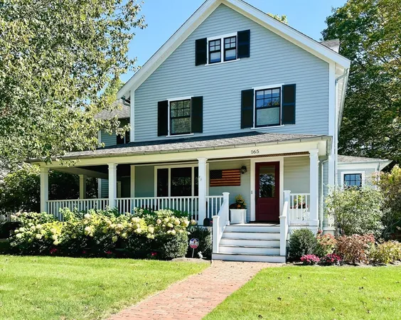 $4,000,000 | 165 Everett Street, Concord, MA 01742