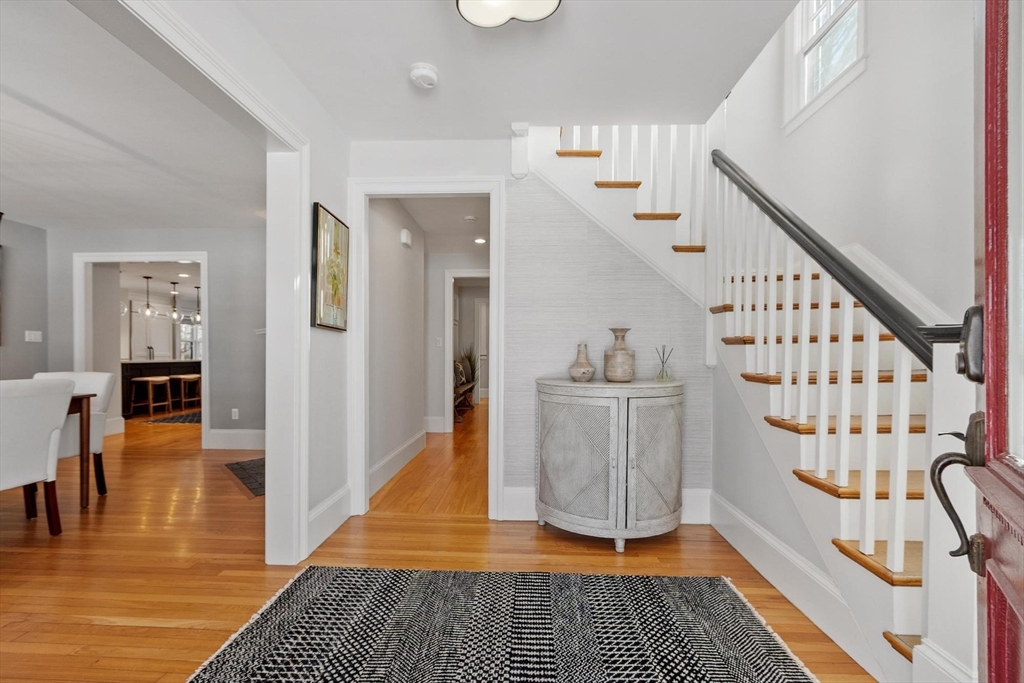 165 Everett Street Concord, MA 01742 - Photo 5 of 36