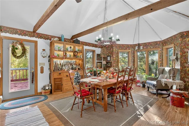 $539,950 | 21341 Dogwood Lane, Wheatland, MO 65779