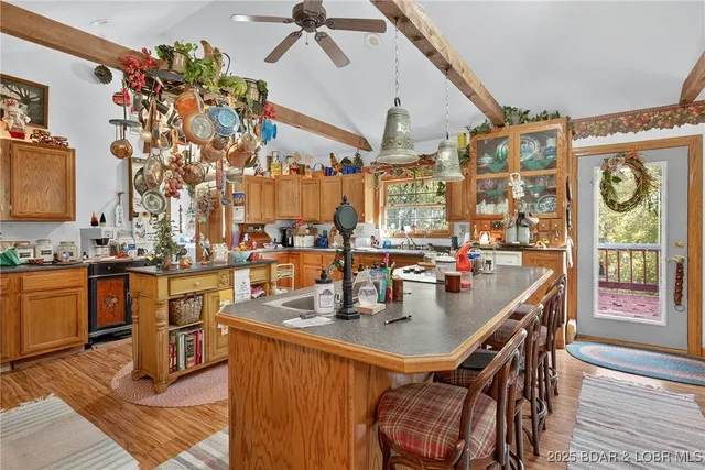 $539,950 | 21341 Dogwood Lane, Wheatland, MO 65779