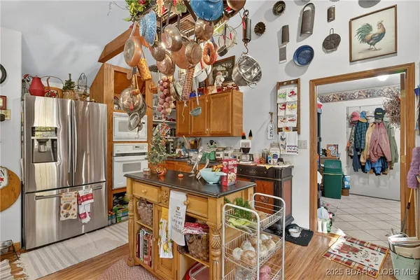 $539,950 | 21341 Dogwood Lane, Wheatland, MO 65779