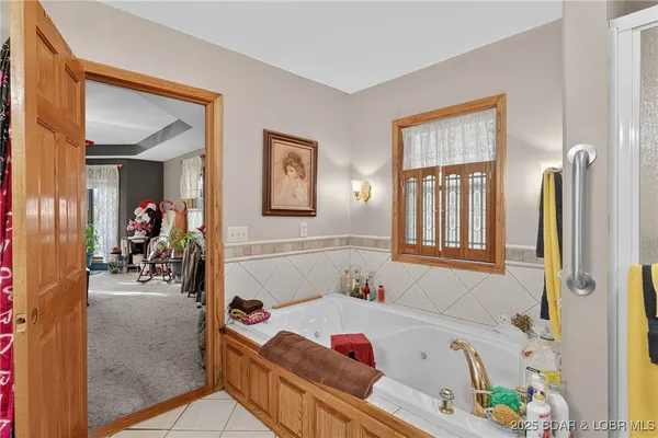 $539,950 | 21341 Dogwood Lane, Wheatland, MO 65779