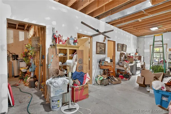 $539,950 | 21341 Dogwood Lane, Wheatland, MO 65779