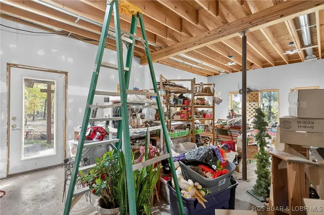 $539,950 | 21341 Dogwood Lane, Wheatland, MO 65779