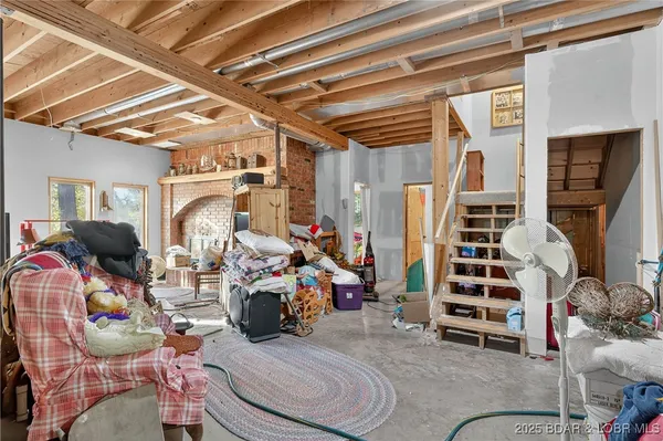 $539,950 | 21341 Dogwood Lane, Wheatland, MO 65779