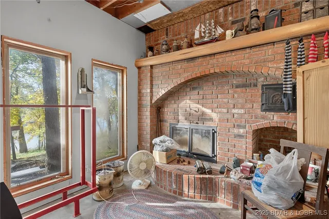 $539,950 | 21341 Dogwood Lane, Wheatland, MO 65779