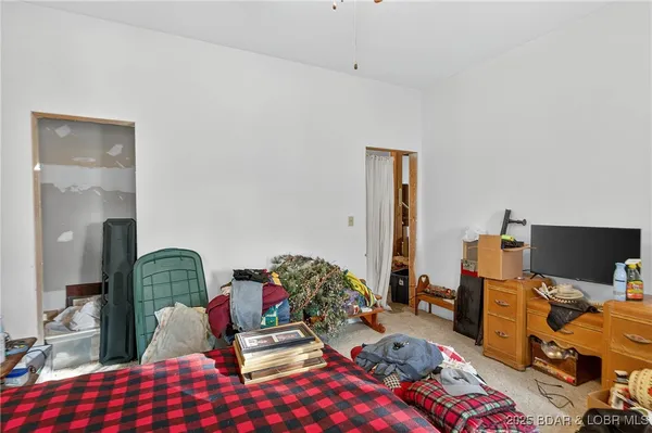 $539,950 | 21341 Dogwood Lane, Wheatland, MO 65779