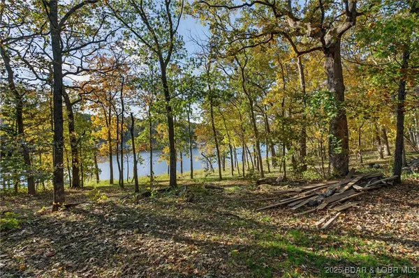 $539,950 | 21341 Dogwood Lane, Wheatland, MO 65779