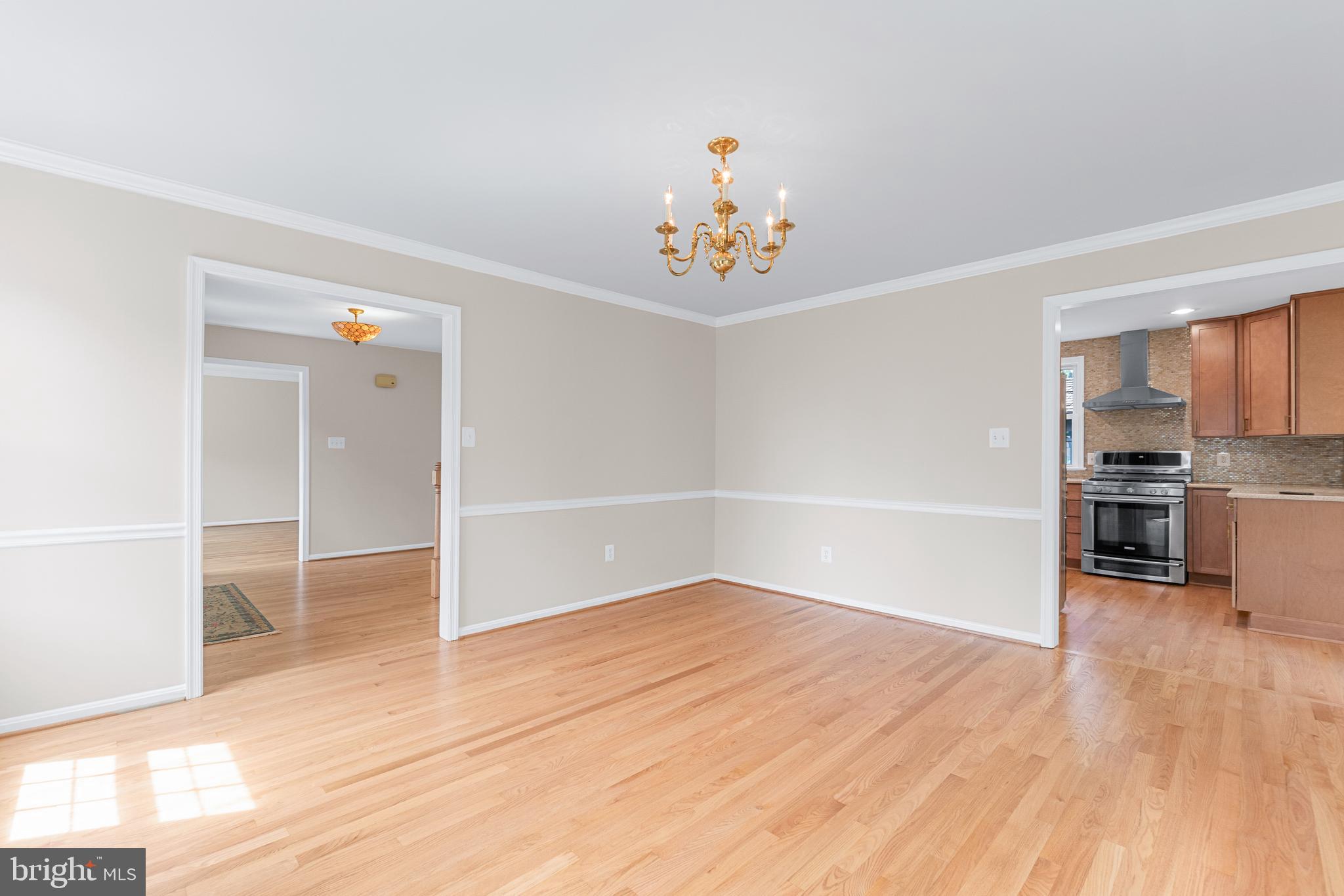 1341 Excaliber Lane Silver Spring, MD 20906 - Photo 6 of 76