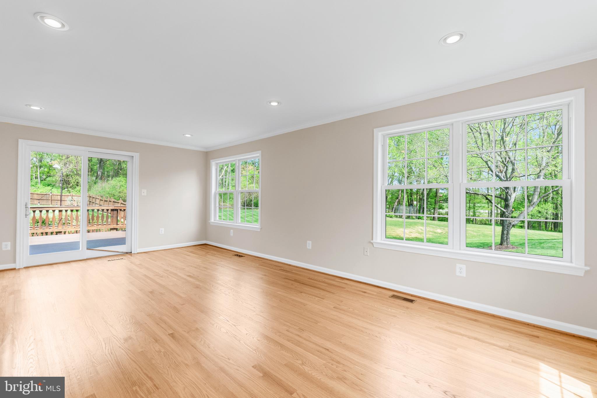 1341 Excaliber Lane Silver Spring, MD 20906 - Photo 7 of 76