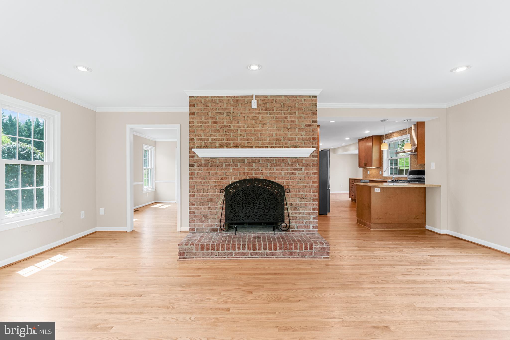 1341 Excaliber Lane Silver Spring, MD 20906 - Photo 8 of 76