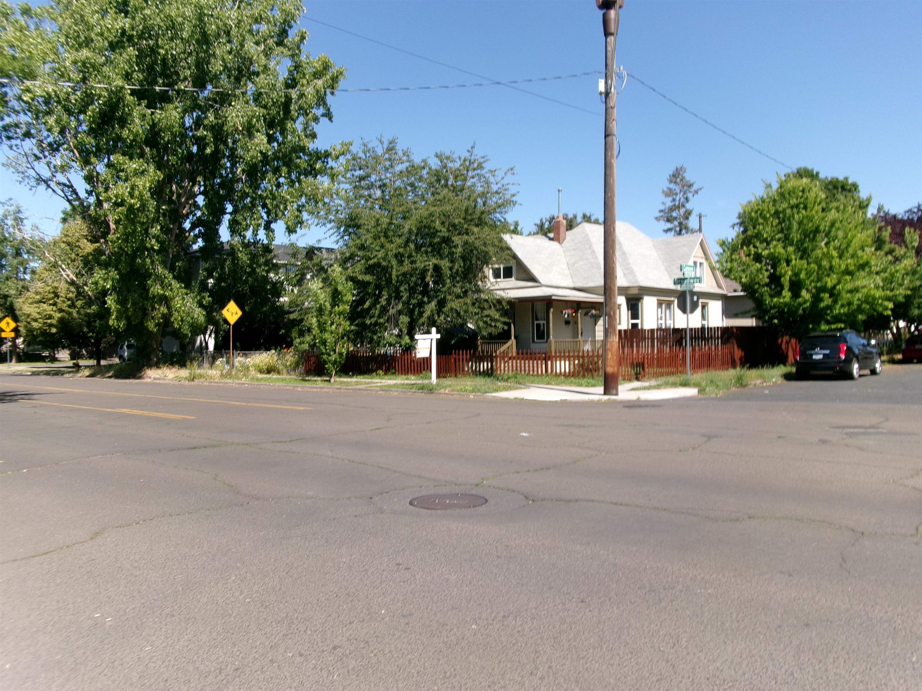 2004 West Broadway Avenue Spokane, WA 99201 - Photo 10 of 46