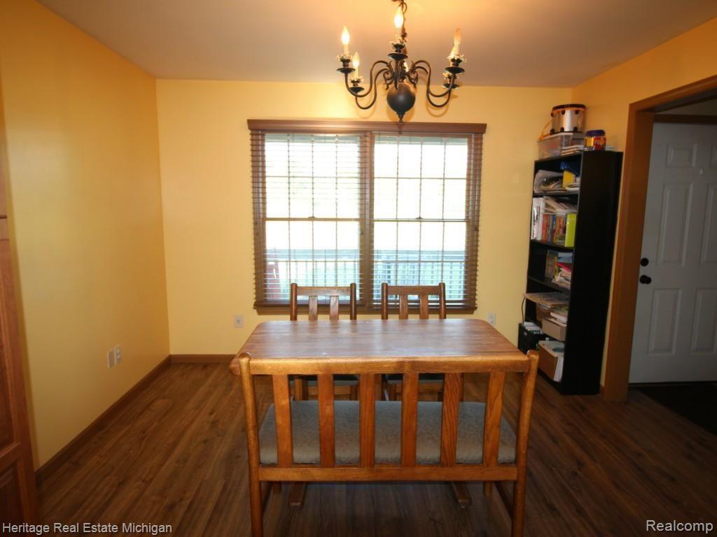 10361 Betterly Road Howell, MI 48855 - Photo 4 of 15 IMG_0897.jpg