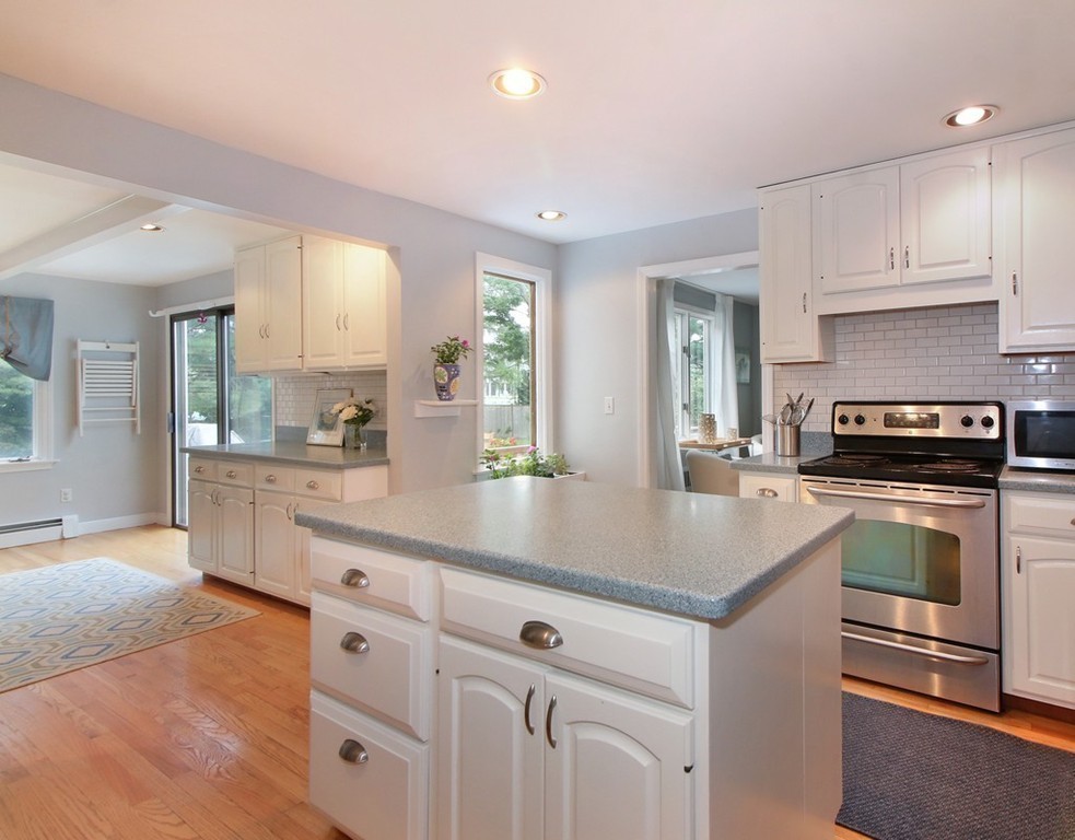137 Fairhaven Road Concord, MA 01742 - Photo 6 of 18 Gallery Image 6